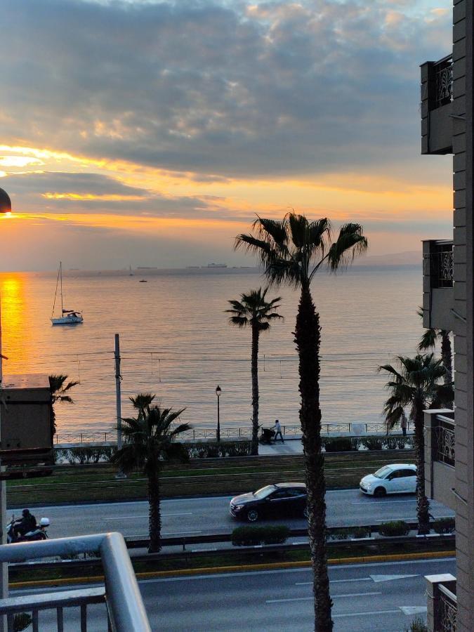 Athens Riviera Apt With Seaview, 15' To Acropolis Kültér fotó